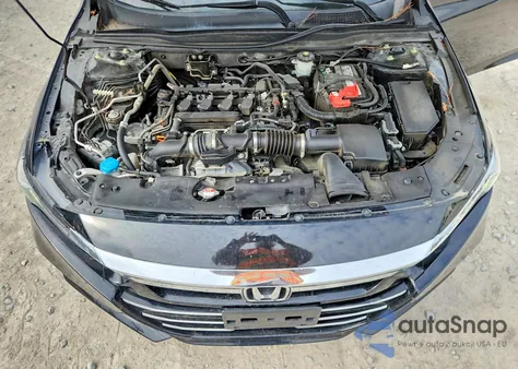 2021 Honda Accord Lx z USA, uszkodzony, nr VIN 1HGCV1F13MA048226